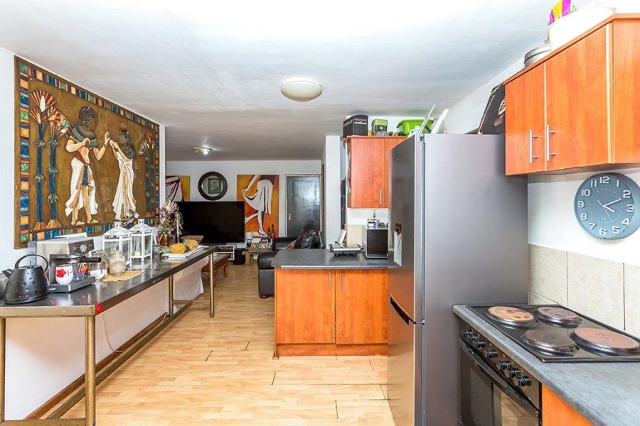 2 Bedroom Property for Sale in Table View Western Cape